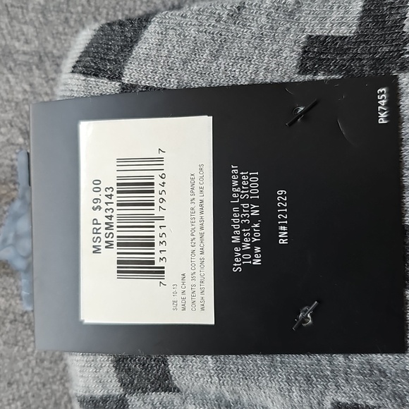 NWT Set Of 2 Pairs Socks Steve Madden Cushioned Crew Socks Paisley Geometric - Picture 4 of 6